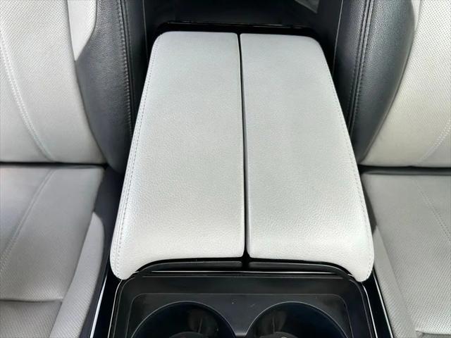 2022 Land Rover Range Rover Evoque R-Dynamic SE