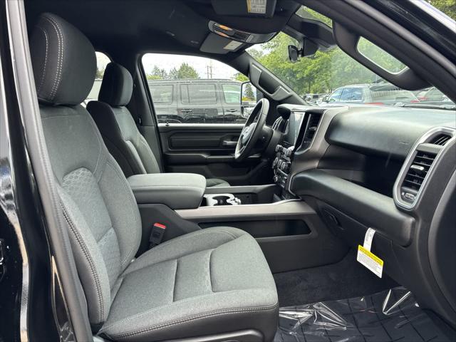 2026 Ram 1500 Express Crew Cab 4x4 5'7" Box