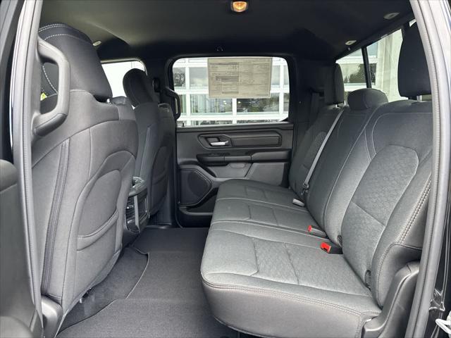 2026 Ram 1500 Express Crew Cab 4x4 5'7" Box