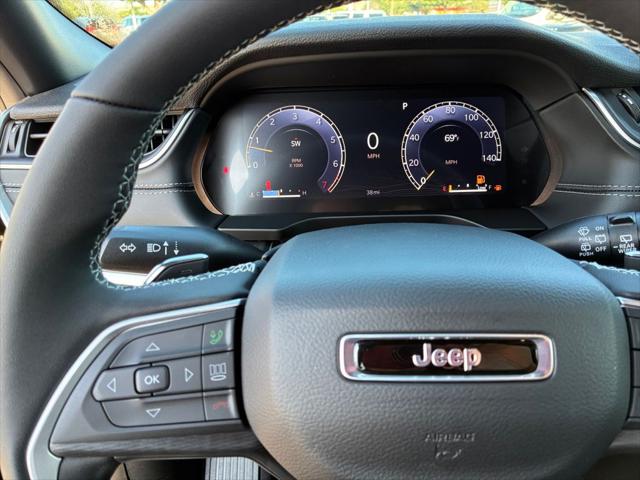 2026 Jeep Grand Cherokee L Altitude 4x2
