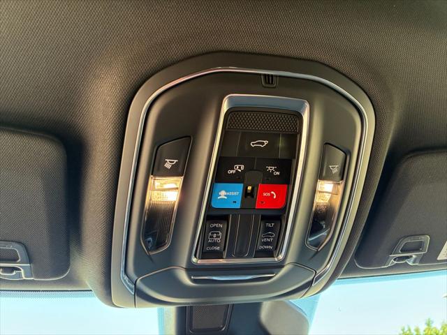 2026 Jeep Grand Cherokee L Altitude 4x2