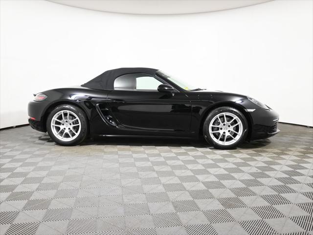 2022 Porsche 718 Boxster T