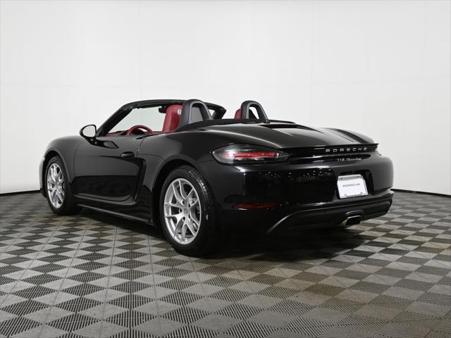 2022 Porsche 718 Boxster T
