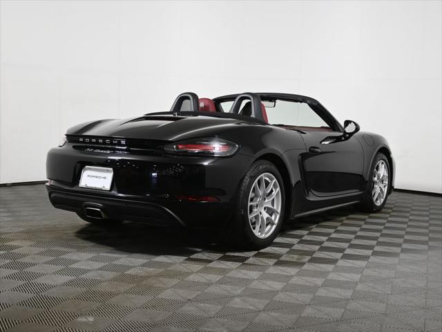 2022 Porsche 718 Boxster T