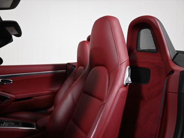 2022 Porsche 718 Boxster T