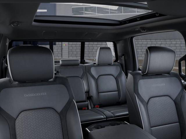 2026 Ram 1500 Laramie Crew Cab 4x4 5'7" Box