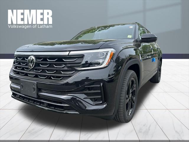 2026 Volkswagen Atlas Cross Sport SEL R-Line Black for sale in Latham, NY