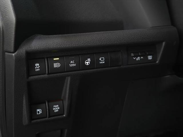 2025 Toyota Sienna Platinum