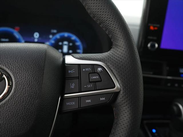 2025 Toyota Sienna Platinum