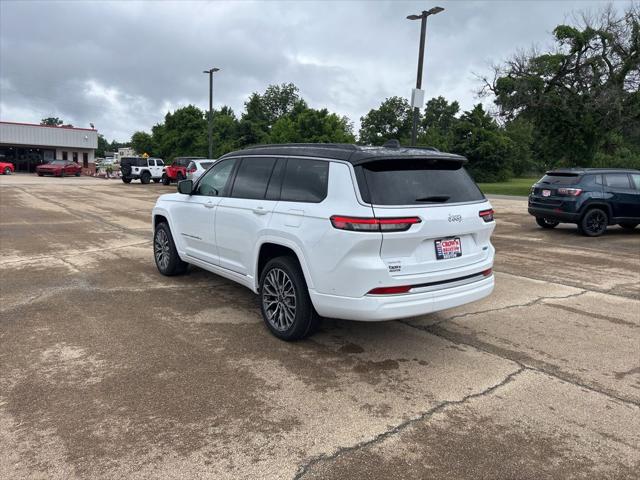 2026 Jeep Grand Cherokee L Summit 4x4