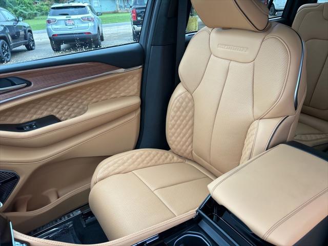 2026 Jeep Grand Cherokee L Summit 4x4