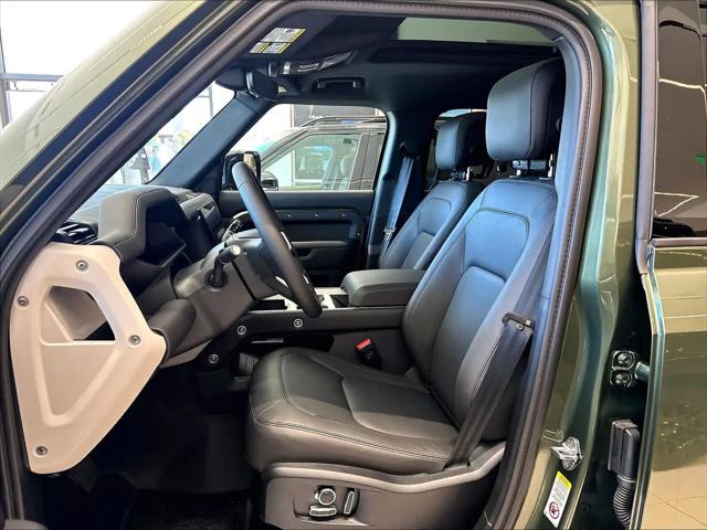 2026 Land Rover Defender P400 X-Dynamic SE