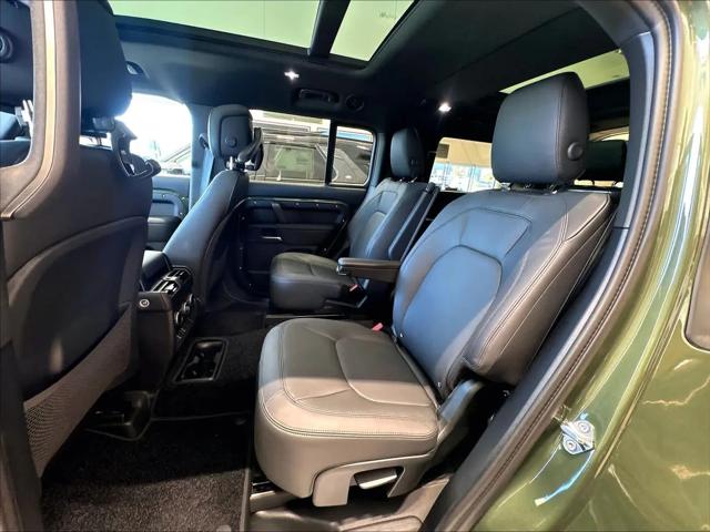 2026 Land Rover Defender P400 X-Dynamic SE