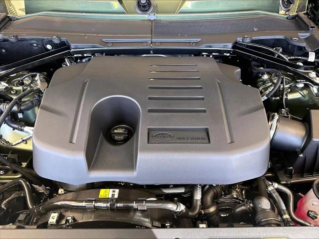 2026 Land Rover Defender P400 X-Dynamic SE