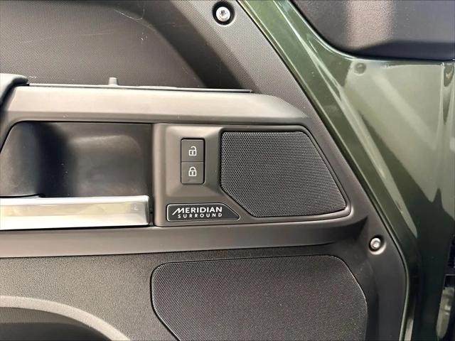 2026 Land Rover Defender P400 X-Dynamic SE