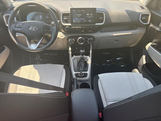 2025 Hyundai Venue SEL