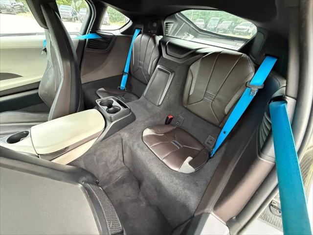 2016 BMW i8 Coupe