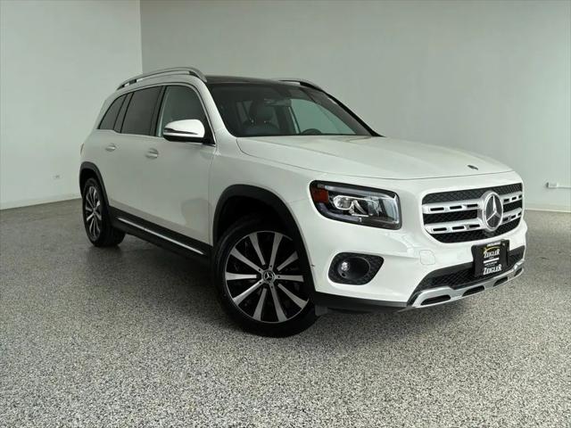 2023 Mercedes-Benz GLB GLB 250 for sale in Lincolnwood, IL