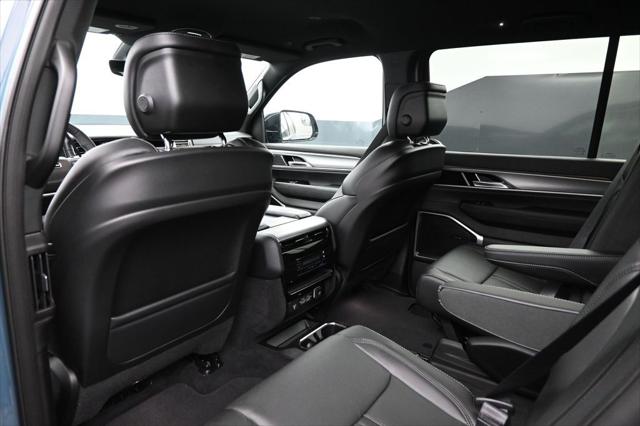 2026 Jeep Grand Wagoneer 4x2