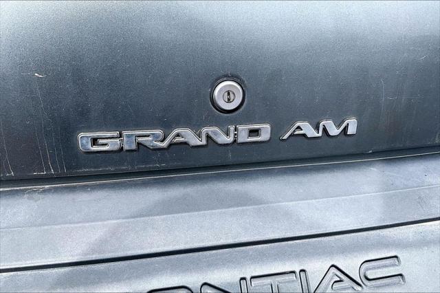 2004 Pontiac Grand Am SE