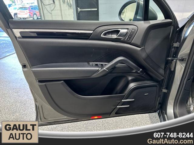 2014 Porsche Cayenne S