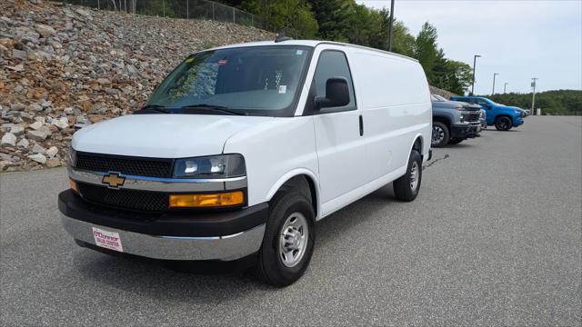 2024 Chevrolet Express Cargo Van RWD 2500 Regular Wheelbase WT