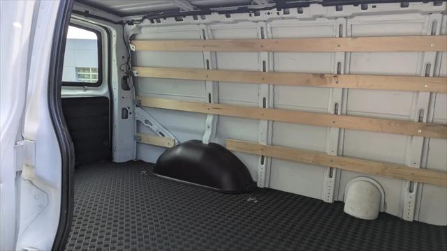 2024 Chevrolet Express Cargo Van RWD 2500 Regular Wheelbase WT