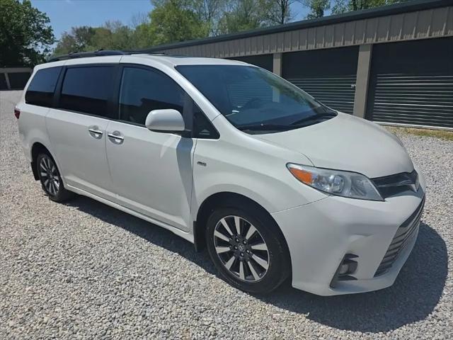 2020 Toyota Sienna XLE Premium