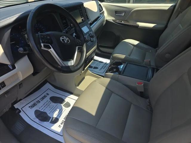 2020 Toyota Sienna XLE Premium