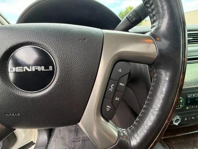 2011 GMC Yukon Denali