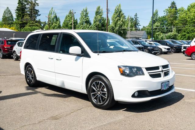 2017 Dodge Grand Caravan GT for sale in Milwaukie, OR