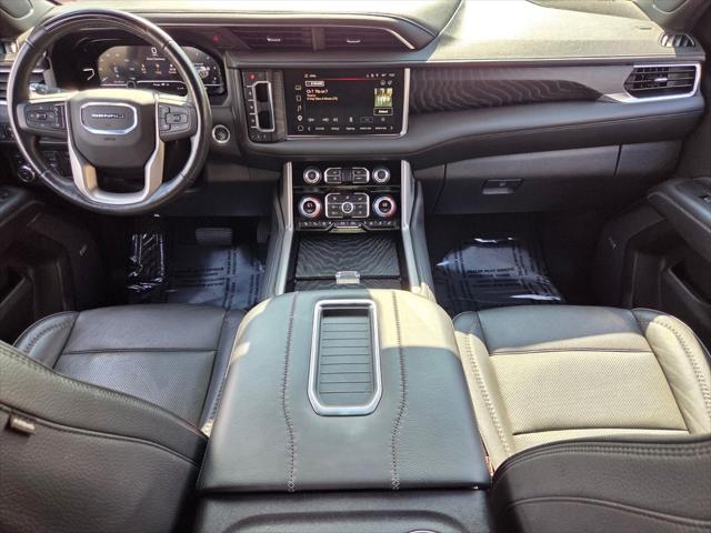 2023 GMC Yukon XL 4WD Denali