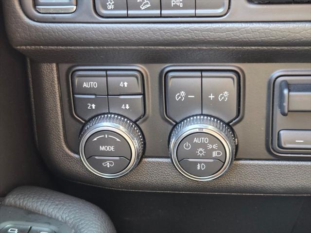 2023 GMC Yukon XL 4WD Denali