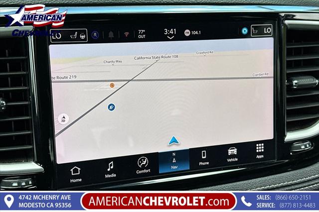 2024 Chrysler Pacifica Hybrid S Appearance Pkg