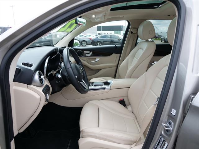 2022 Mercedes-Benz GLC SUV