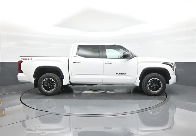 2026 Toyota Tundra SR5 CrewMax 5.5' Bed