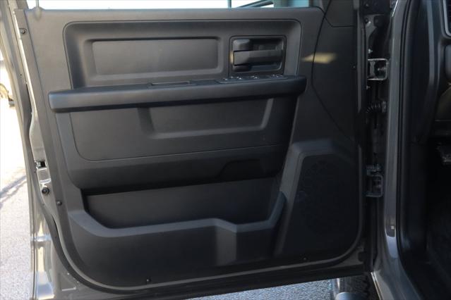 2026 Ram 2500 Black Express Crew Cab 4x4 64 Box