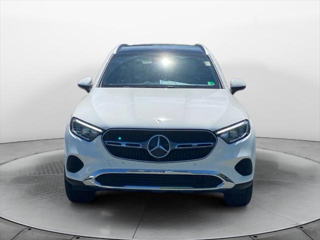 2026 Mercedes-Benz GLC Unknown