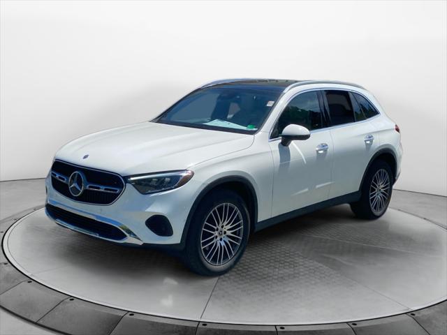 2026 Mercedes-Benz GLC Unknown