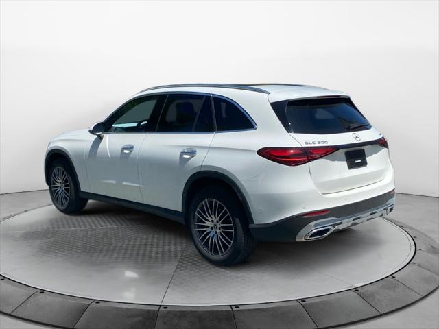 2026 Mercedes-Benz GLC Unknown