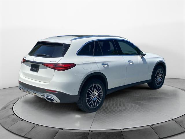 2026 Mercedes-Benz GLC Unknown