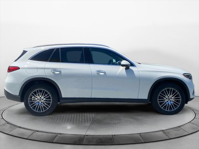 2026 Mercedes-Benz GLC Unknown
