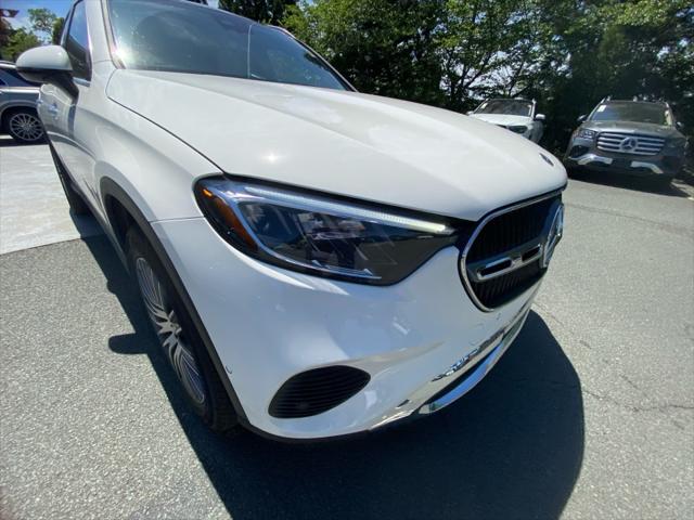 2026 Mercedes-Benz GLC Unknown