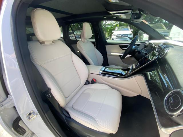 2026 Mercedes-Benz GLC Unknown