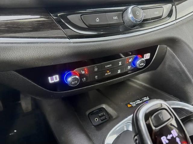 2021 Buick Enclave AWD Avenir