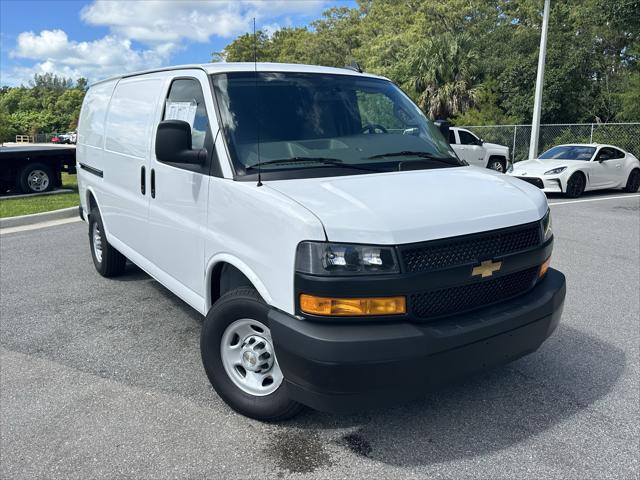 2025 Chevrolet Express Cargo Van RWD 2500 Regular Wheelbase WT