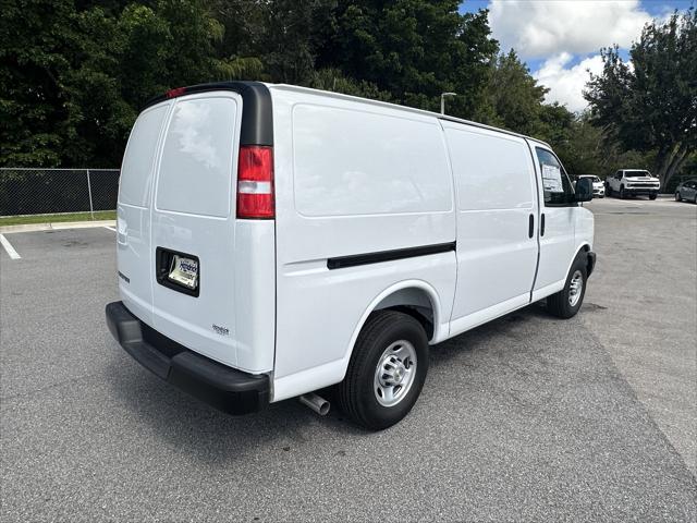 2025 Chevrolet Express Cargo Van RWD 2500 Regular Wheelbase WT