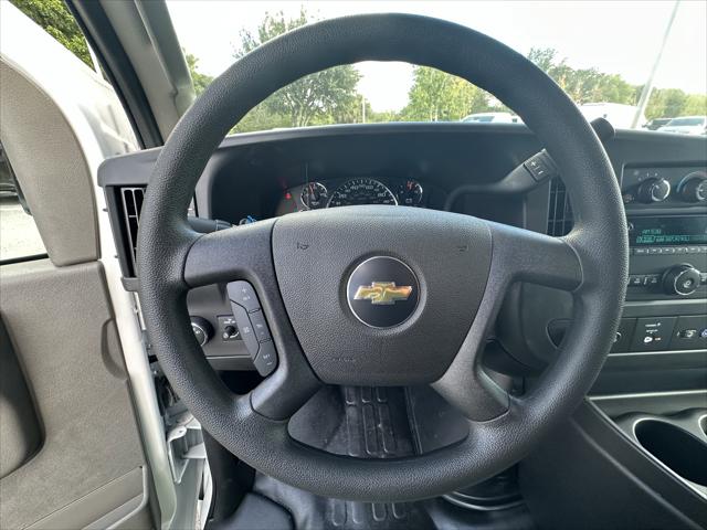 2025 Chevrolet Express Cargo Van RWD 2500 Regular Wheelbase WT
