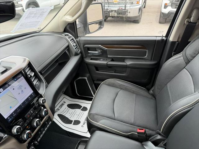 2024 Ram 3500 Tradesman/SLT/Laramie/Limited