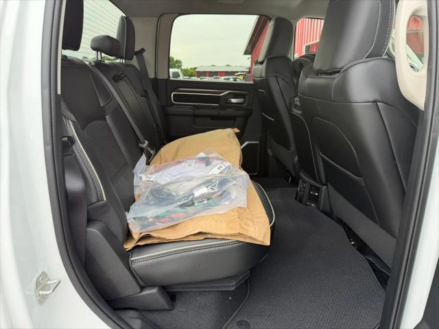 2024 Ram 3500 Tradesman/SLT/Laramie/Limited